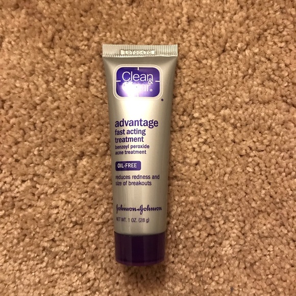 Clean and clear treatment cream - Picture 2 of 2